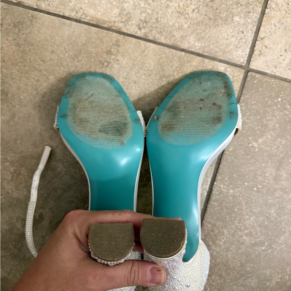 Betsey Johnson Pearl Heels - Picture 5 of 5